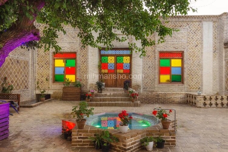 اتاق 12 متری 6 در اقامتگاه بومگردی در درگز