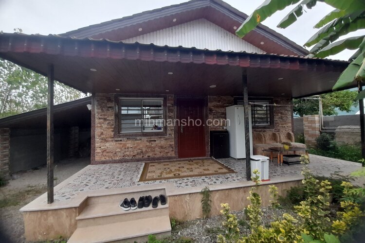 ویلا تکخواب سوتراش در عباس آباد | نمای جلو ویلا