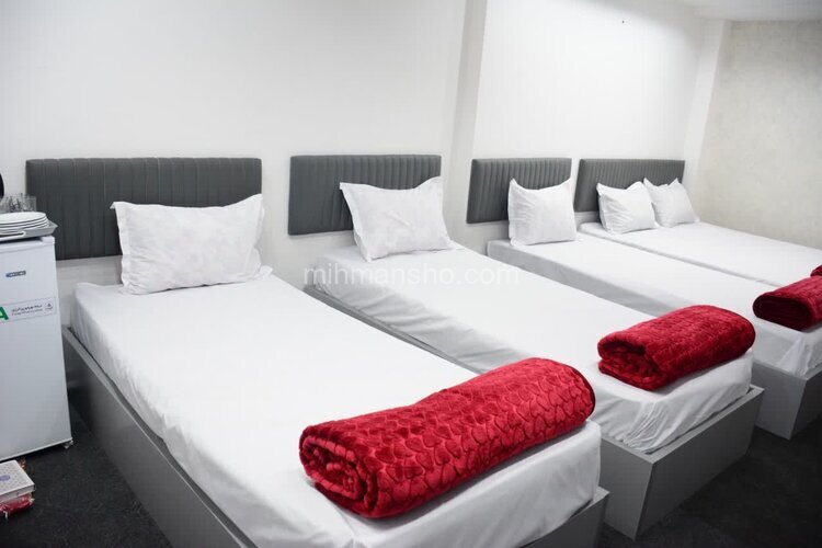 اتاق 4 تخته 1در هتل  مشهد