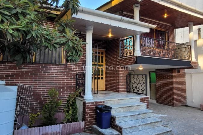 ویلا دوبلکس لب دریا در نور