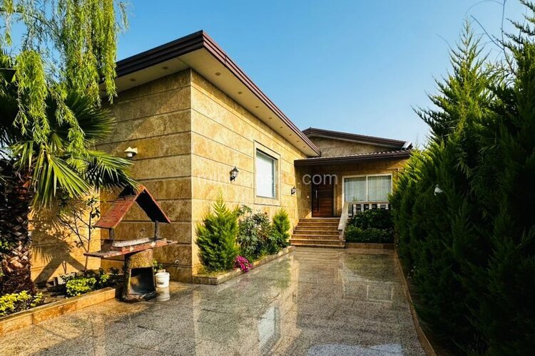 ویلا استخردار سه خواب در سرخرود