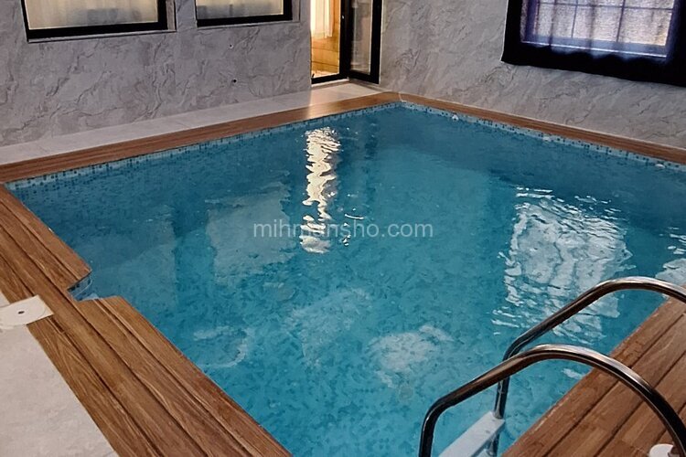 کلبه چوبی استخردار در طاسکوه