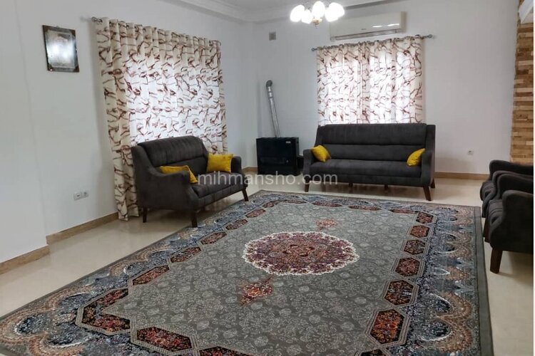 واحد آنتیک 1 در طبقه همکف ویلا چالوس