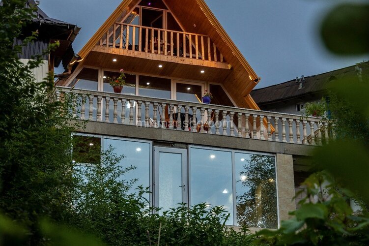 کلبه سوئیسی دوبلکس استخردار در شیرگاه