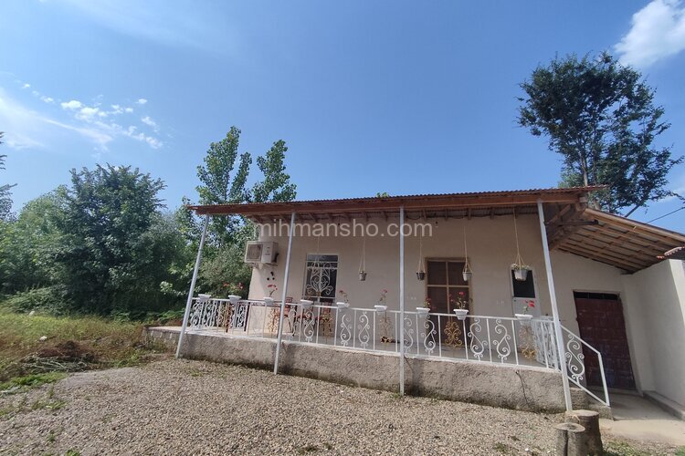 خانه ویلایی در صومعه سرا