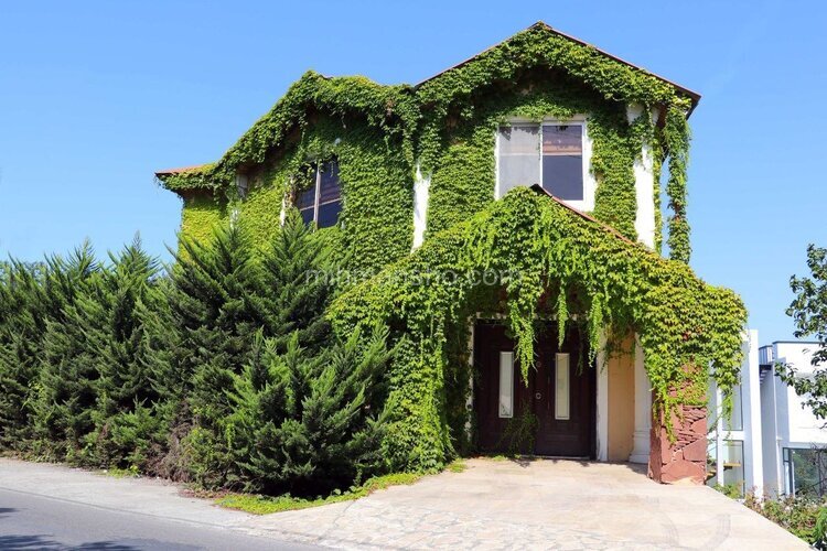 ویلا دو خواب ژوان جکوزی دار در رویان