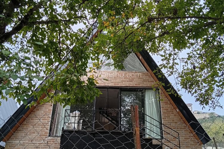 کلبه سوئیسی دوبلکس مبله تکخواب دلانا در روستای به کله در  کلاردشت