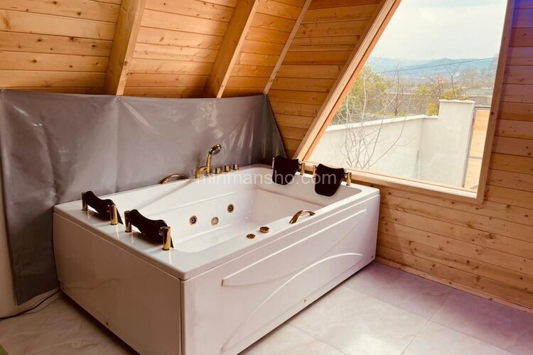 کلبه سوئیسی دوبلکس جکوزی دار در شیرگاه