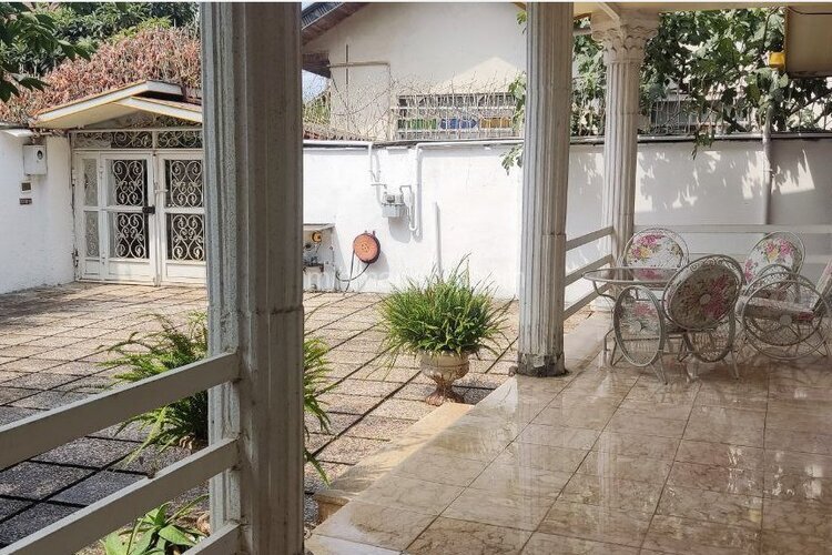 ویلا دوبلکس سه خواب توریستی عمارت چمن در املش