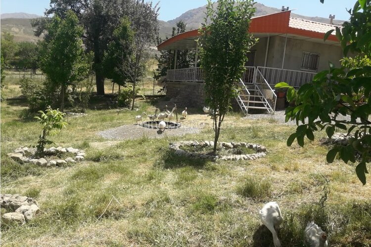 باغ ویلا دو خواب مبله در الیگودرز