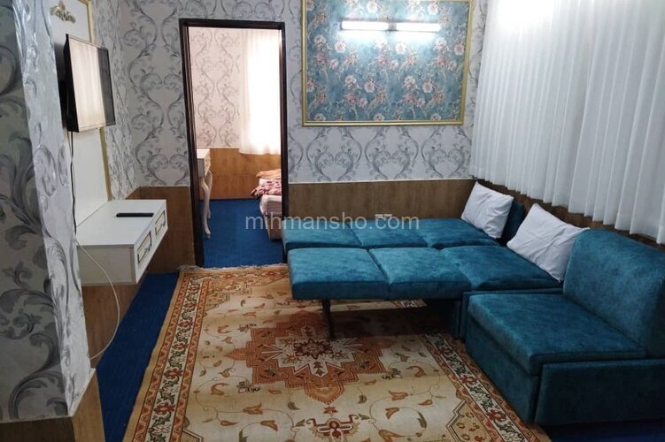 واحد تکخواب 5 نفره در هتل آپارتمان مشهد | پذیرایی