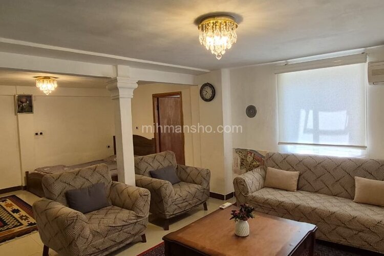 واحد تکخواب کاج در طبقه همکف ویلا رامسر