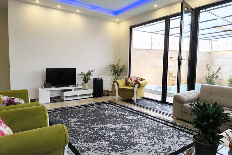 ویلا سه خواب استخردار گلشن 7 در ساوجبلاغ