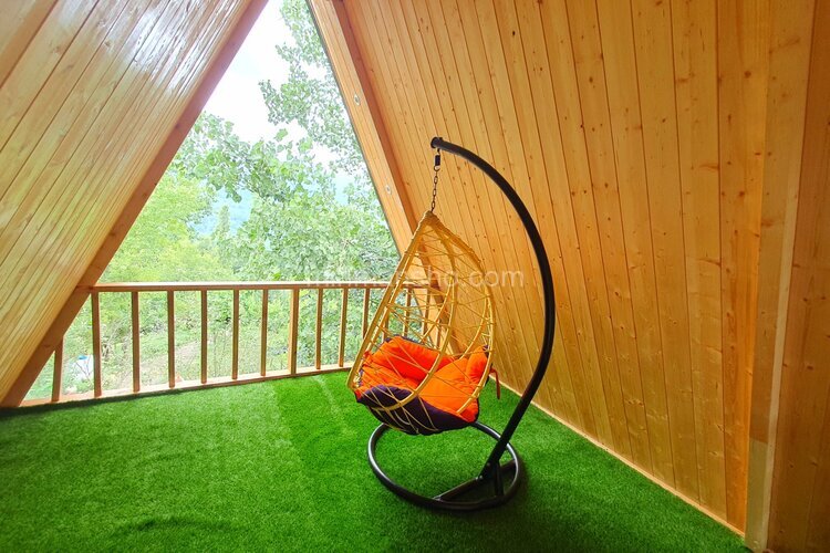 کلبه سوئیسی دوبلکس تکخواب کاج در سوادکوه