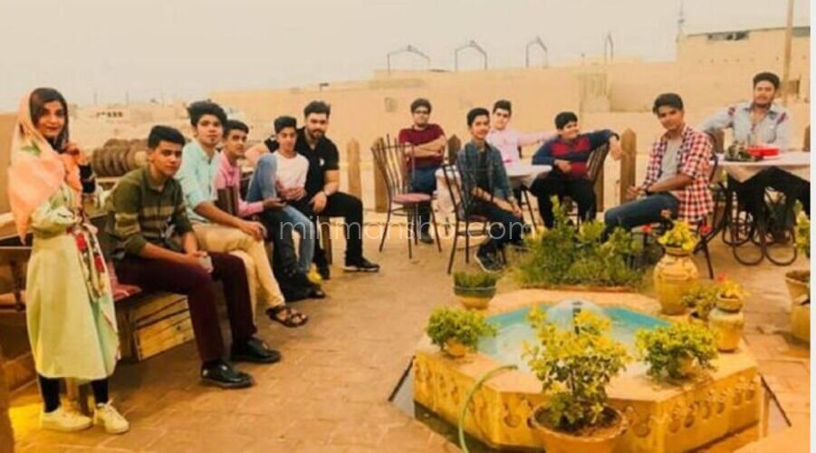 اتاق در اقامتگاه بومگردی در میبد