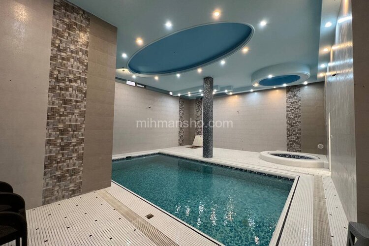 ویلا تریبلکس استخردار 4 خواب انتیک در رودهن