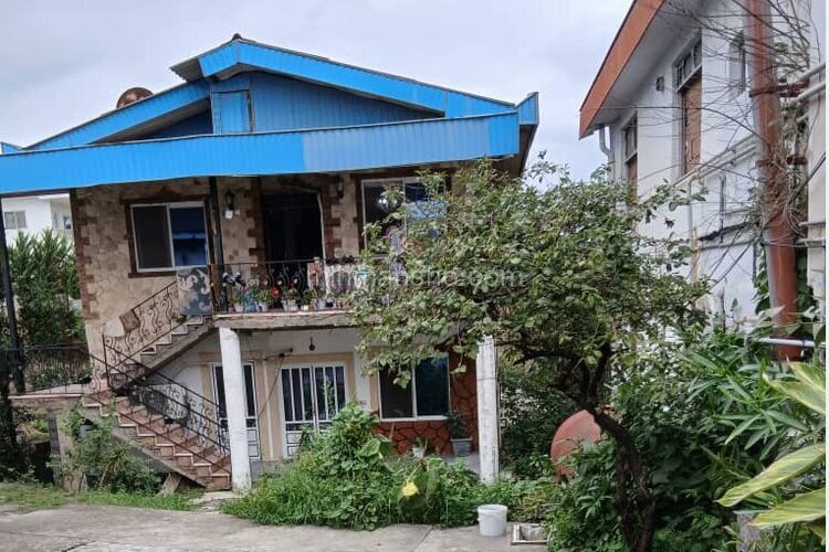 واحد تکخواب در طبقه اول ویلا در چالوس