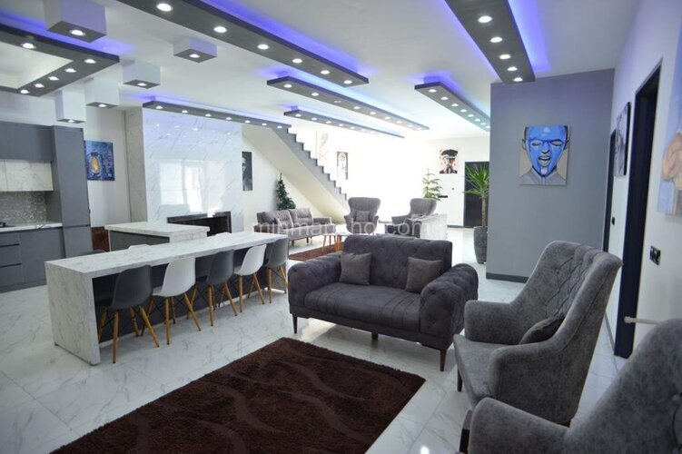 ویلا دوبلکس استخردار پنج خواب رز در آغچه حصار