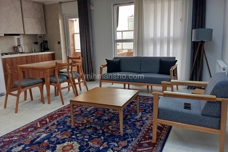 واحد 204 در هتل آپارتمان شیراز