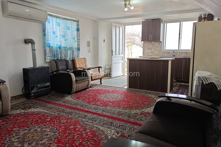 واحد مبله تک خواب در طبقه همکف ویلا لاهیجان