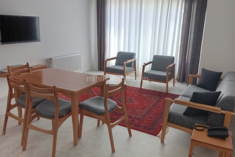 واحد 201 در هتل آپارتمان شیراز