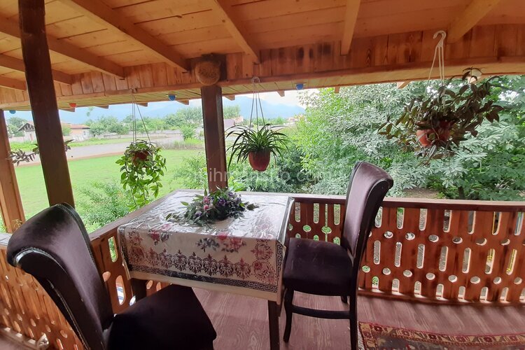 واحد تکخواب در طبقه دوم ویلا خاطره در ماسال