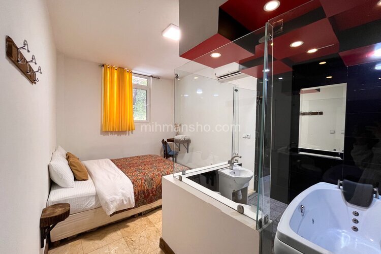 اتاق دو نفره خصوصی جکوزی در هاستل اصفهان