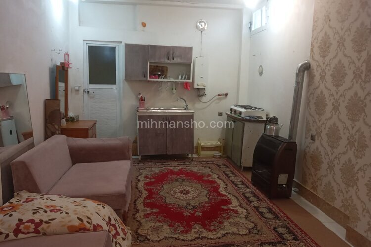 واحد در طبقه همکف ویلای رشت