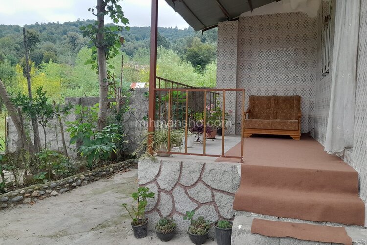 واحد مبله تک خواب در طبقه همکف ویلا در فومن | بالکن(تراس)