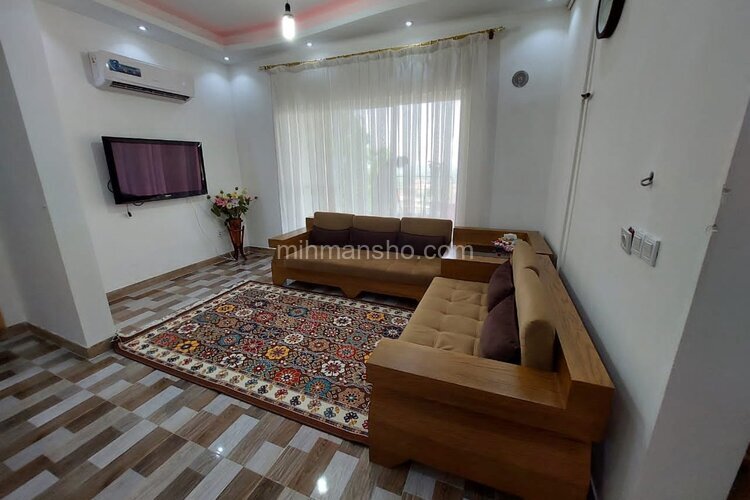 واحد در طبقه سوم ویلا لاهیجان