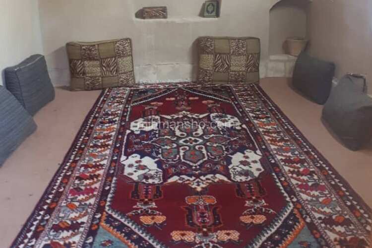 اتاق 4 در اقامتگاه بومگردی مهریز