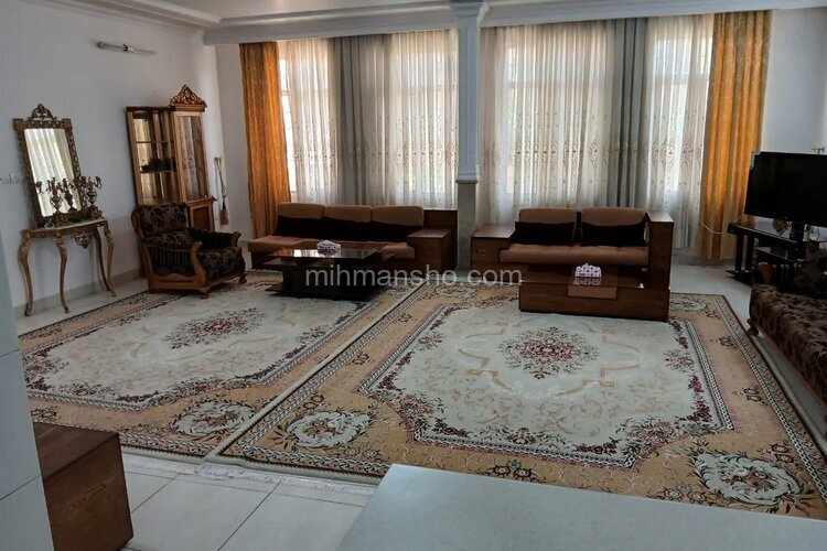 خانه ویلایی دو خواب در کاشان