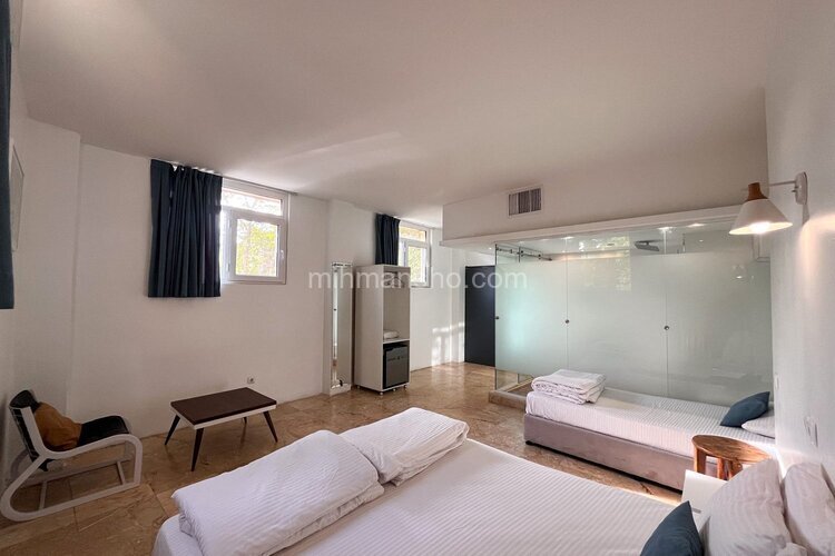 اتاق سه نفره در هاستل اصفهان