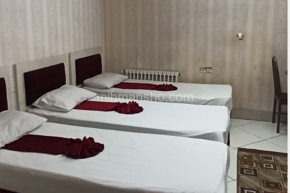 اتاق سه تخت نیکداد در هتل آپارتمان مشهد