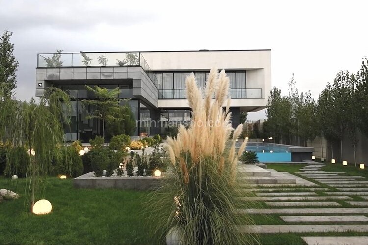 ویلا دوبلکس 4 خواب مدرن در کردان