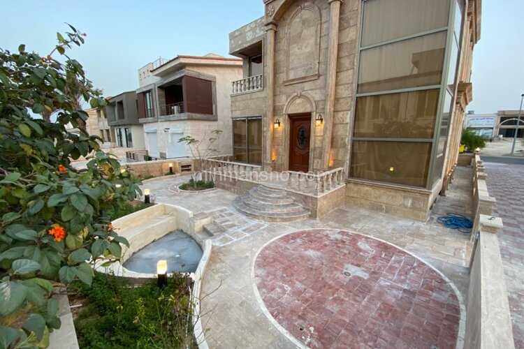 ویلا تریپلکس استخردار چهارخواب در کیش