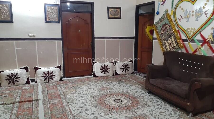 اتاق سنتی در اقامتگاه بومگردی در قشم