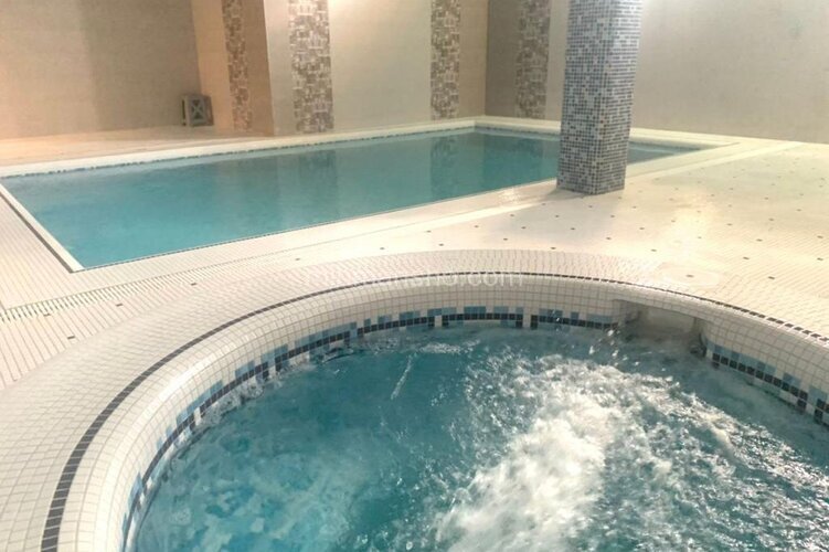 ویلا استخردار چهارخواب آنتیک در رودهن