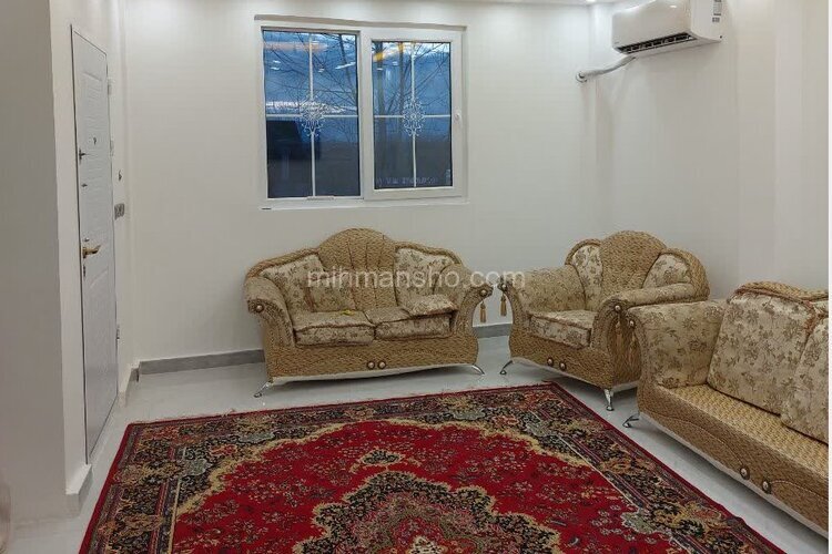 واحد تک خواب شقایق در طبقه اول ویلا بندرانزلی