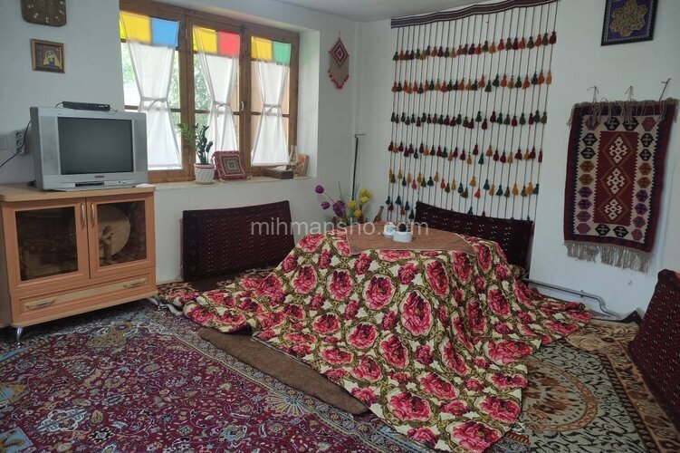 واحد 32 متری سنتی در اقامتگاه بوم گردی در ارومیه