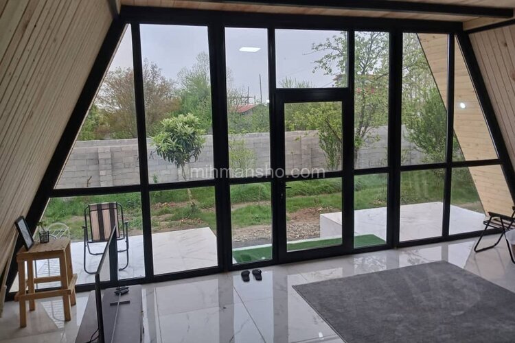 کلبه سوئیسی چوبی دوخواب سعادتی در اسالم