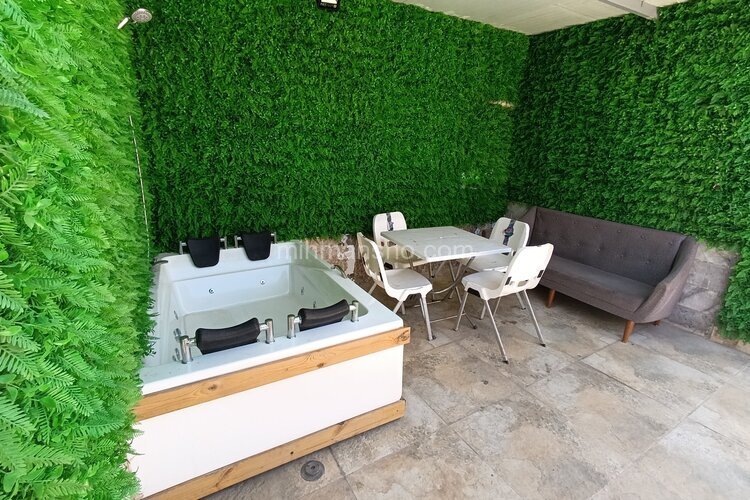 آپارتمان مبله تکخواب یسنا 5 در ملارد | جکوزی و نشیمن فضای باز