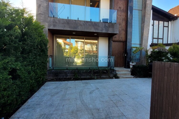 ویلا دوبلکس استخردار 3 خواب  مدرن خسروی در سرخرود