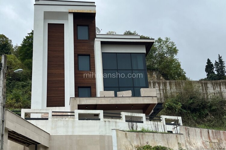 ویلا 4 طبقه استخردار 5 خواب مدرن در کلار آباد