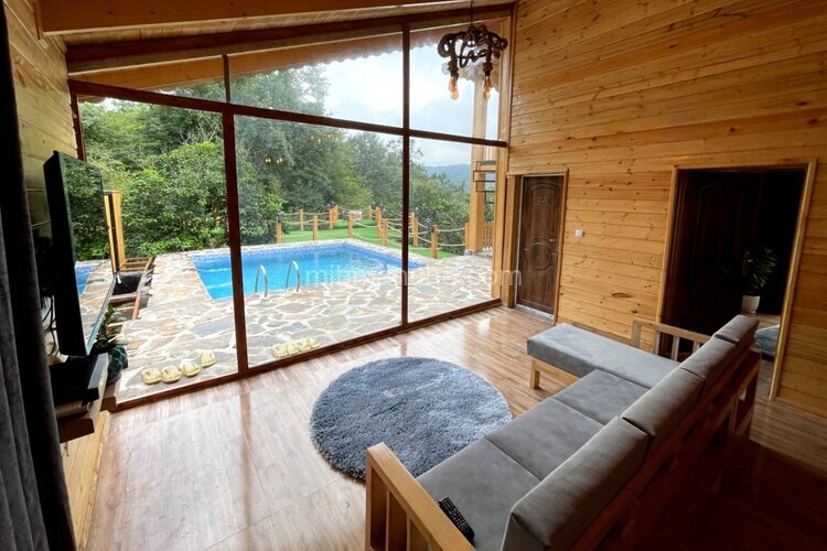 کلبه استخردار انتراکت  در کتالم و سادات شهر