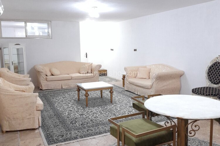 آپارتمان مبله تکخواب لوکس در نیاوران