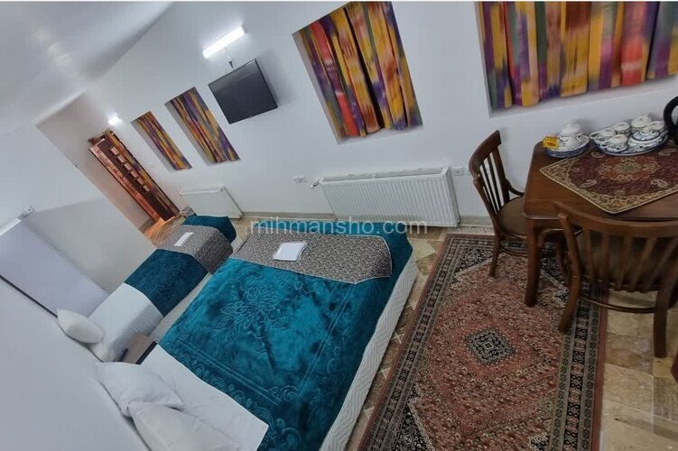 اتاق پنج تخته در هتل سنتی یزد