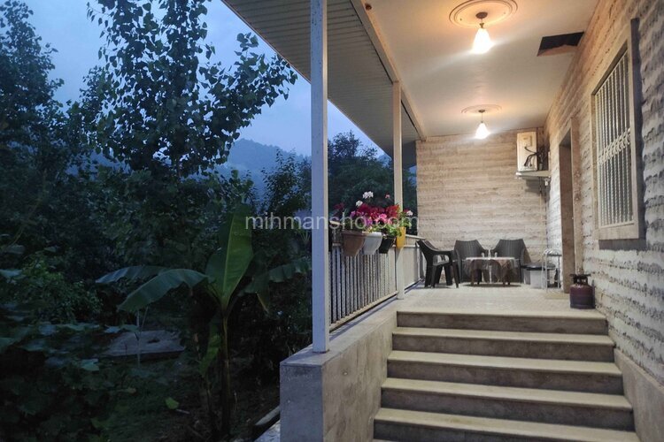 ویلا جنگلی یک خوابه در ماسال | شب در ایوان