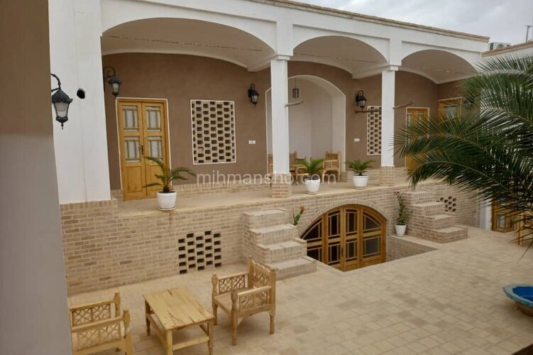 اتاق خانم باشی در اقامتگاه بومگردی کاشان