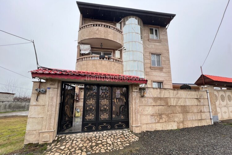 واحد دوخواب مبله در طبقه ی اول ویلا آستارا